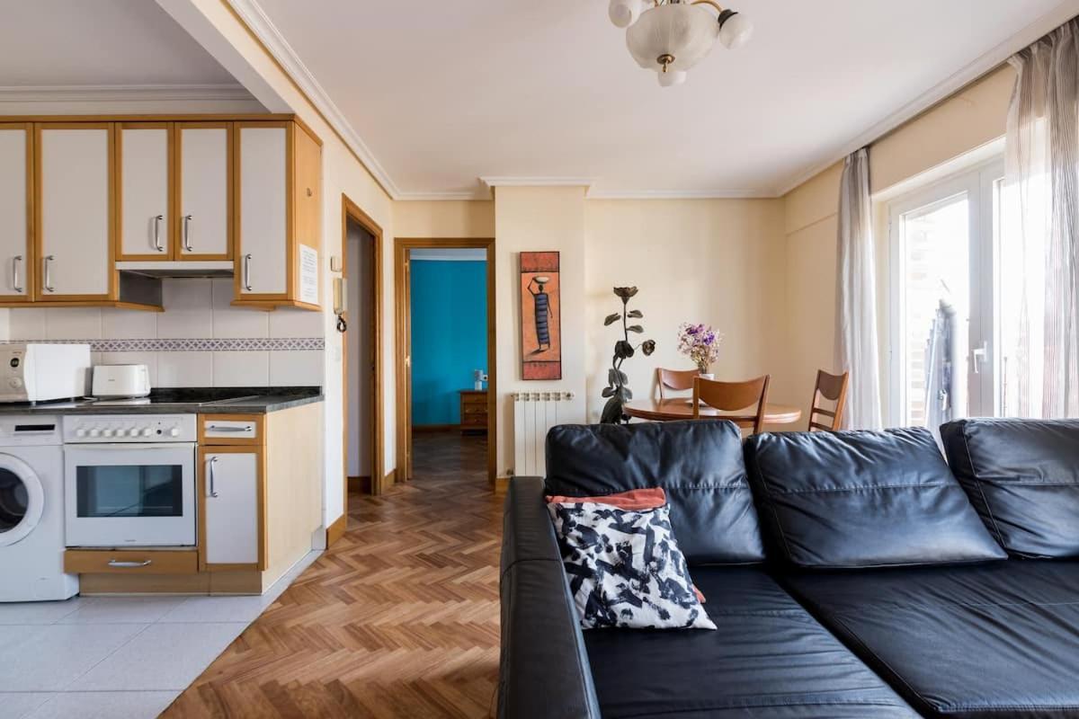 Apartamento Luminoso Atico En San-sebastián + Wifi *